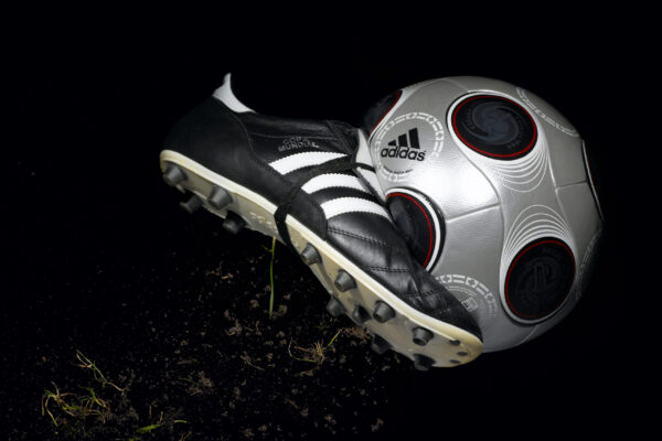Adv_Adidas